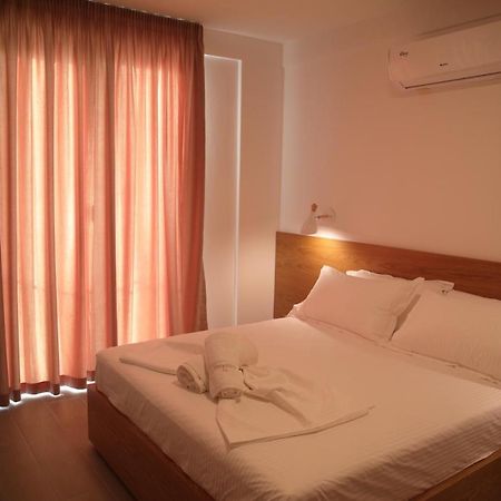 Serenity In Hotel เลเจอ ภายนอก รูปภาพ
