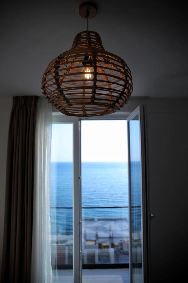 Serenity In Hotel เลเจอ ภายนอก รูปภาพ