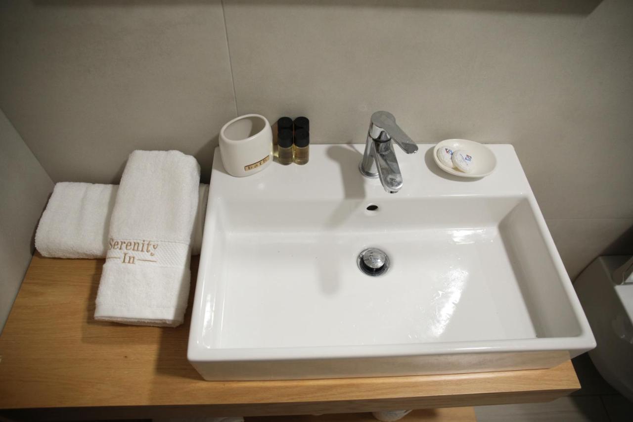 Serenity In Hotel เลเจอ ภายนอก รูปภาพ