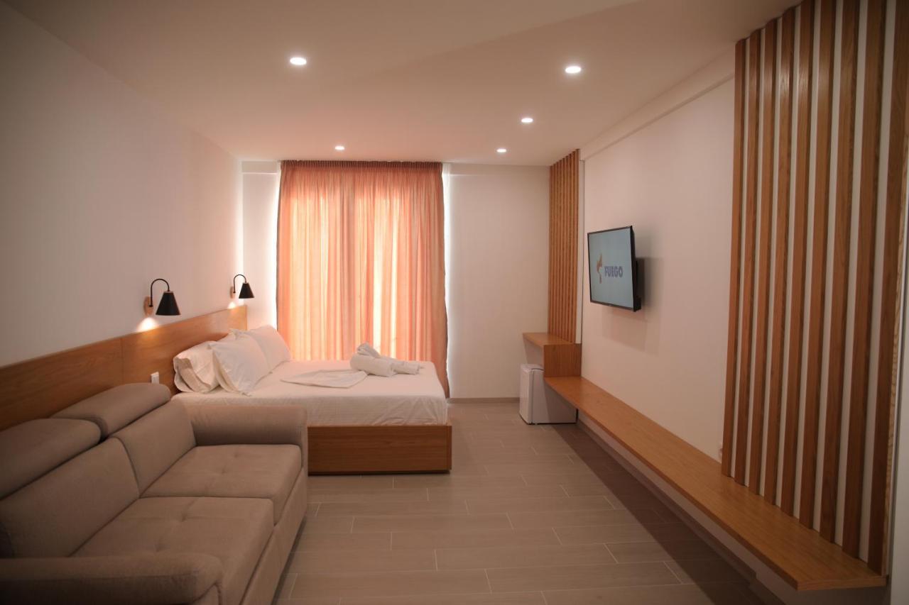 Serenity In Hotel เลเจอ ภายนอก รูปภาพ